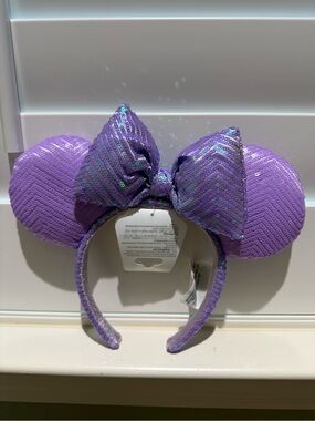 Disney Parks Lavender Iridescent Sequin Minnie Mouse Ears